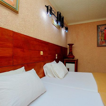 Hotel Le Prince Cotonou Exterior foto