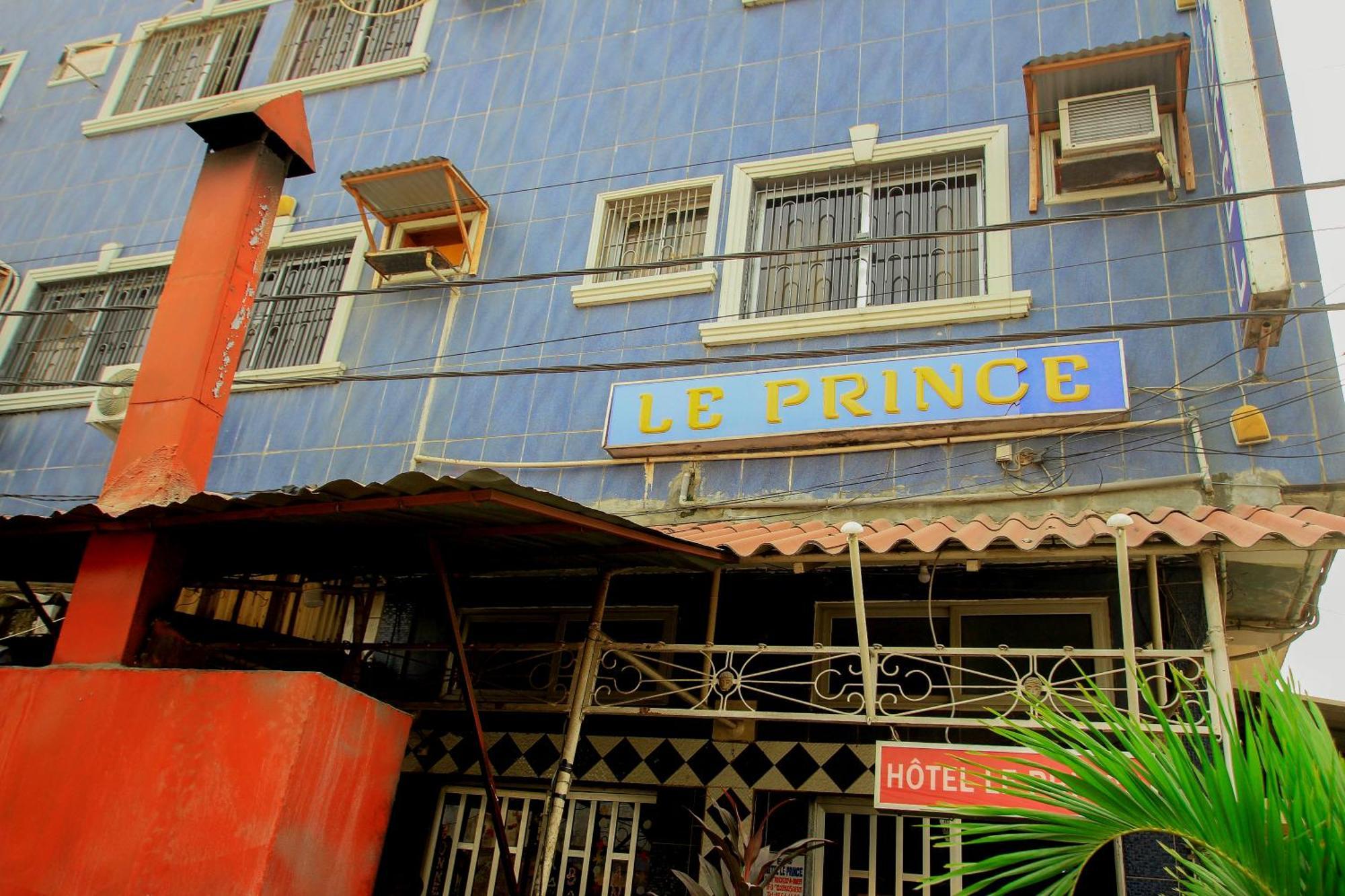 Hotel Le Prince Cotonou Exterior foto