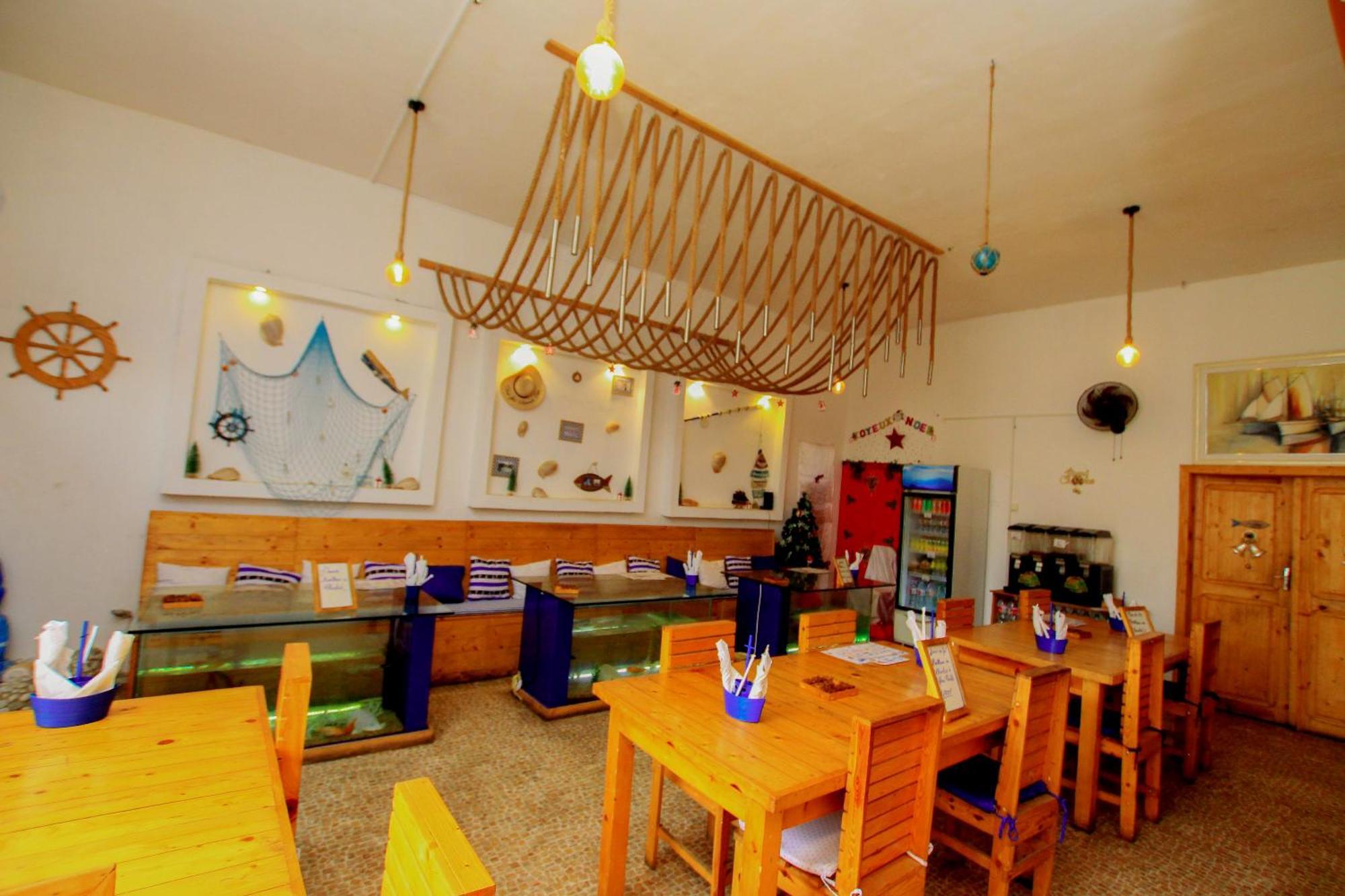 Hotel Le Prince Cotonou Exterior foto